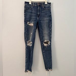 American Eagle Destroyed Jeggings